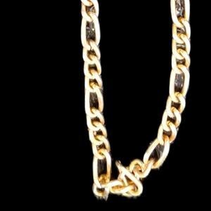 Elegant Gold Chain Necklace (Stainless)